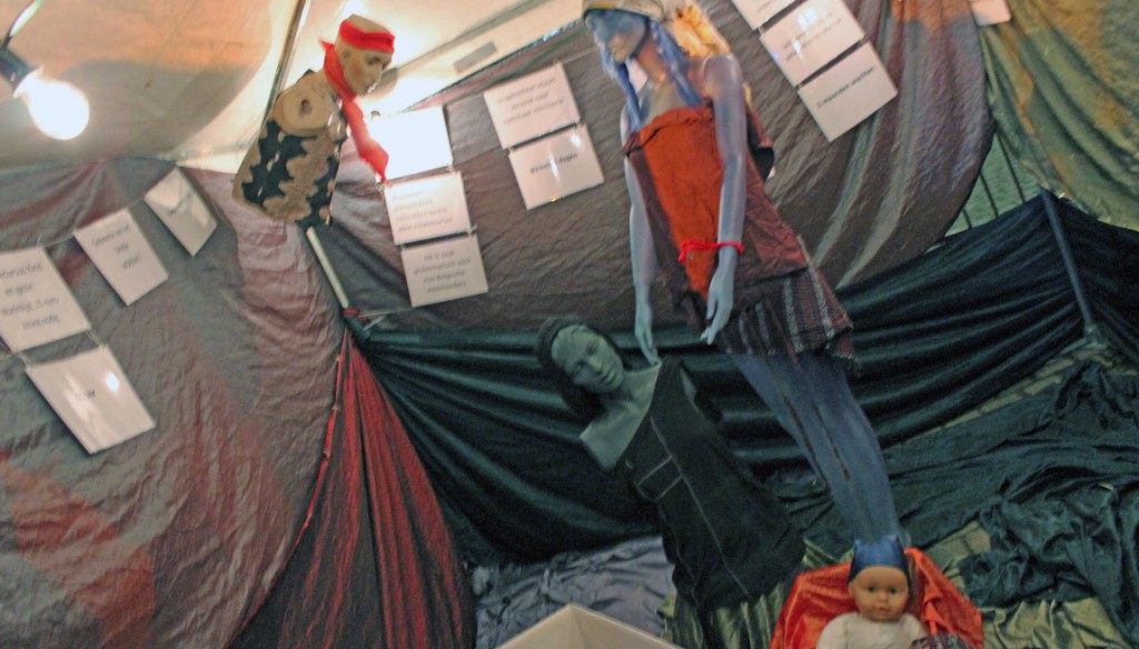 Meemoeders_actie Roze Huis