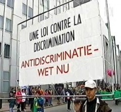 Spandoek op de Pride in1997_3961125112.jpg